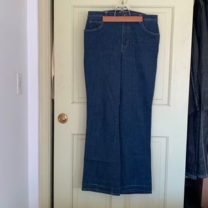 ALLYSON bootcut Gloria Vanderbilt 👖